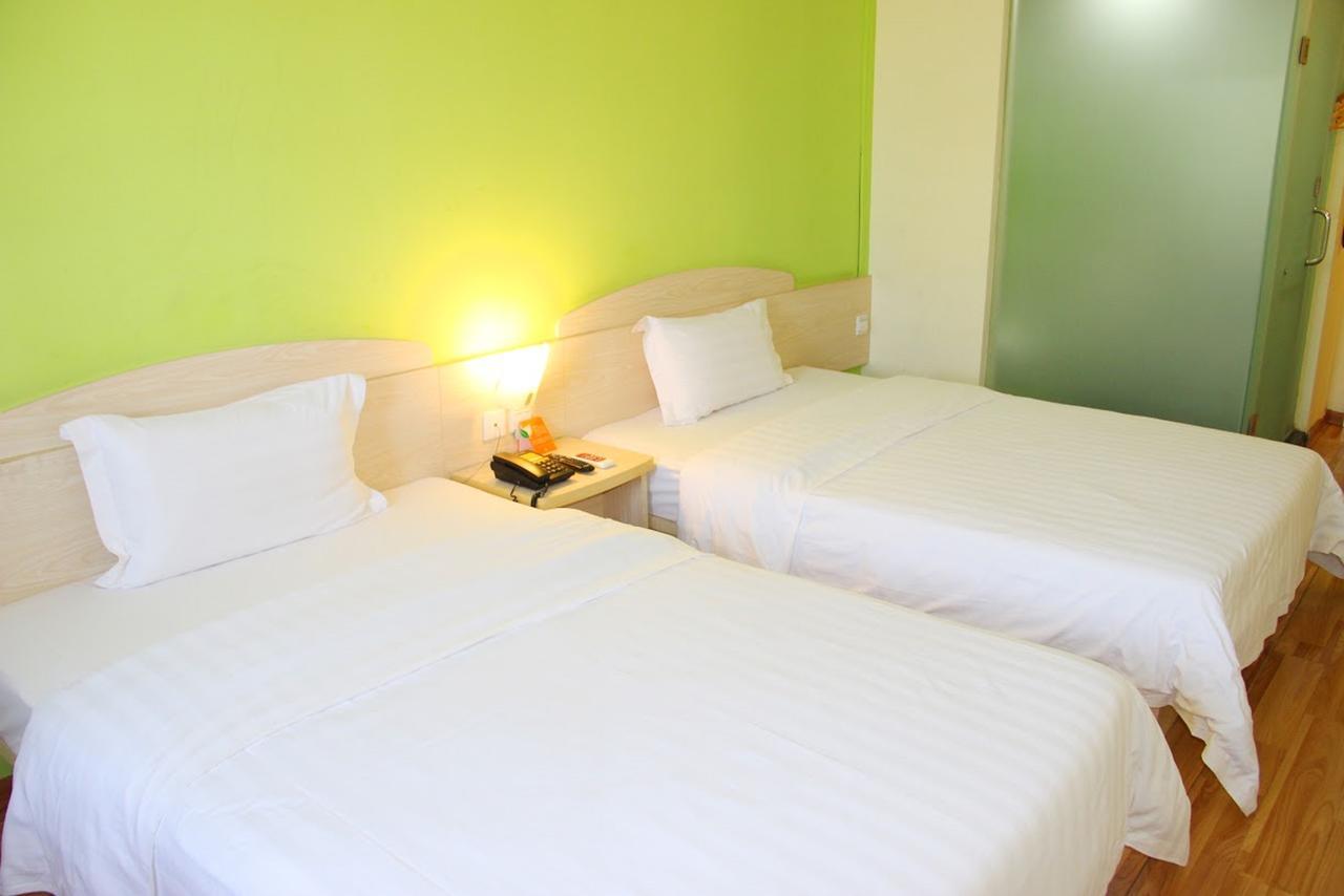 7Days Inn Changsha Jingwanzi المظهر الخارجي الصورة